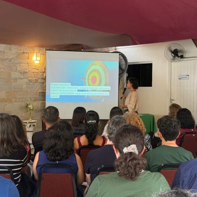 Concentração e despertar interior foi destaque na aula aberta da Nova Acrópole Aracaju